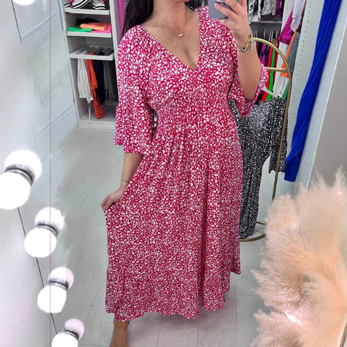 Stilla | Elegante Plus Size V-Udskæring Blomstret Løs Strandkjole