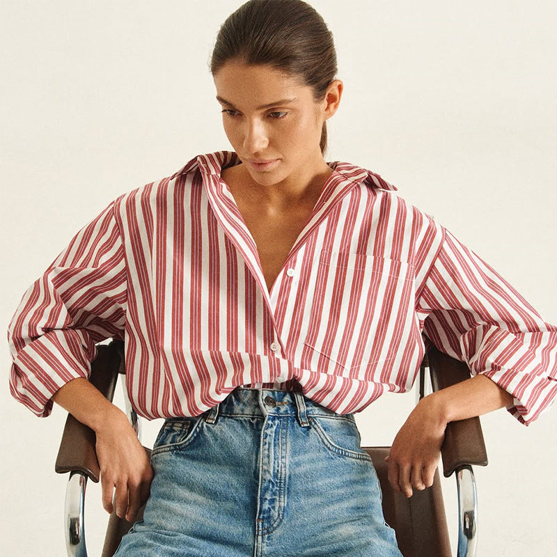 Dame Casual Oversized Skjorte med stribet design og praktiske brystlommer Stilla
