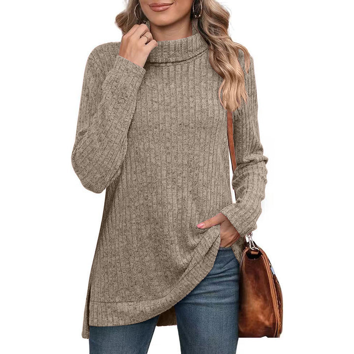 Dame afslappet rullekrave sweater med struktureret design og asymmetrisk kant Stilla