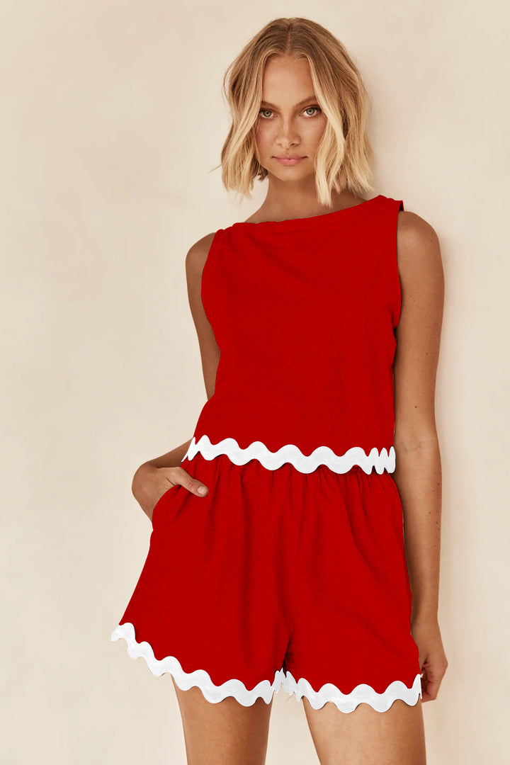 Ladies two-piece set with stylish top and breezy shorts Skovae