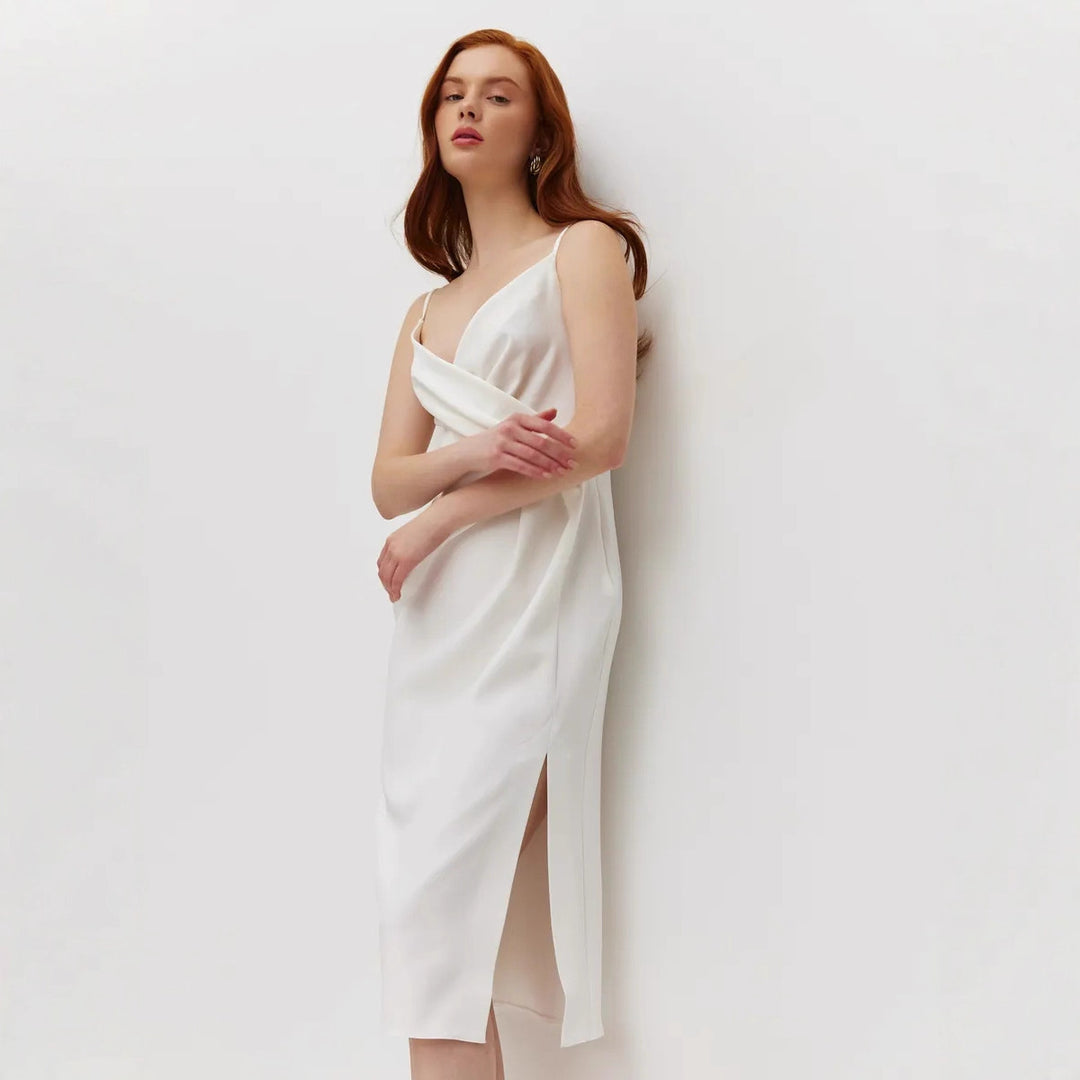 Dame elegant wrap kjole med justerbare stropper og smart frontslids Skovae