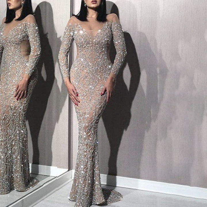 Dame Elegant Spidskjole med glamorøst glimmer og tætsiddende snit Stilla