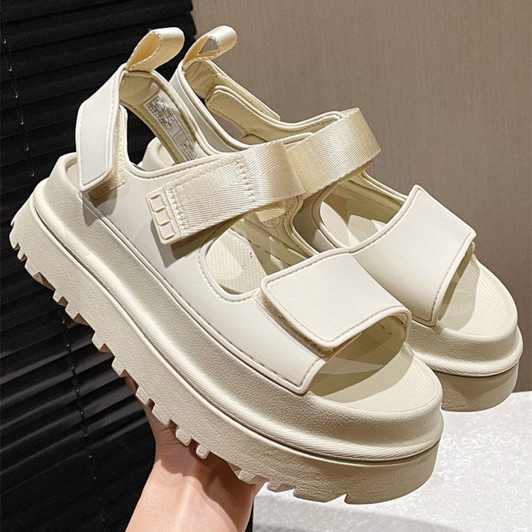 Damer Sportlige Sandaler med justerbare velcro-tilslutninger og skridsikker profilsål Stilla