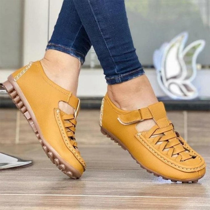 Dame fritidssneakers med justerbar velcro og innovativt såleprofil Stilla