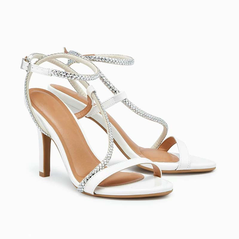 Femme Strappy High-Heel Sandaler med Strass-akkenter Stilla