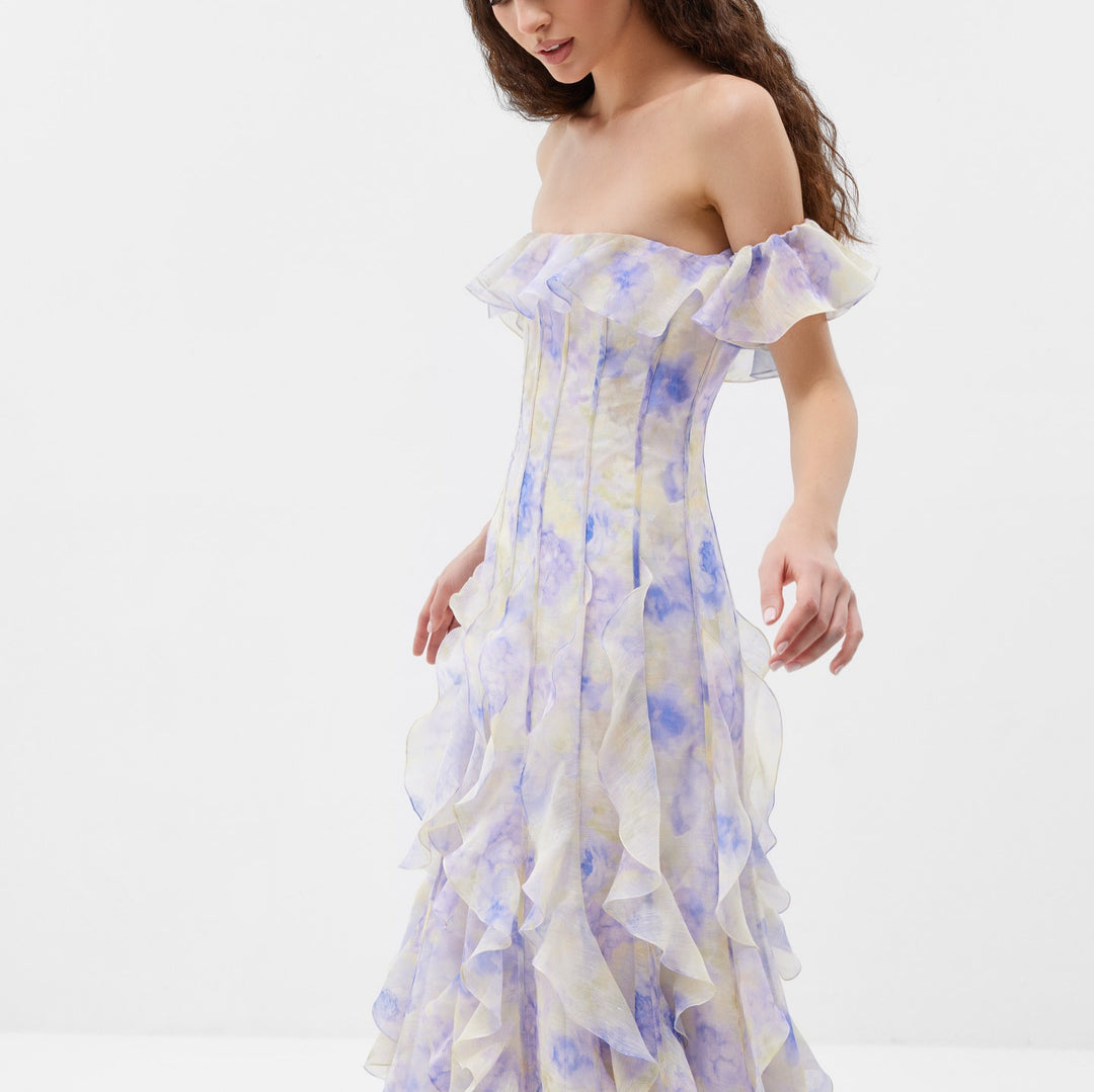 Dame Elegante Off-Shoulder Maxikjole med voluminøse flæser Stilla