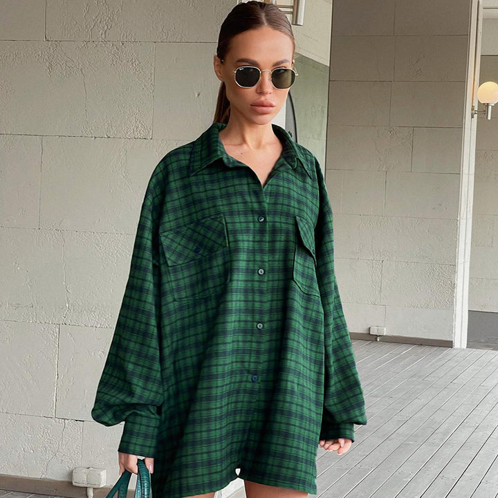 Dame Oversized Ternet Skjorte med to påsyede lommer og afslappet snit Stilla