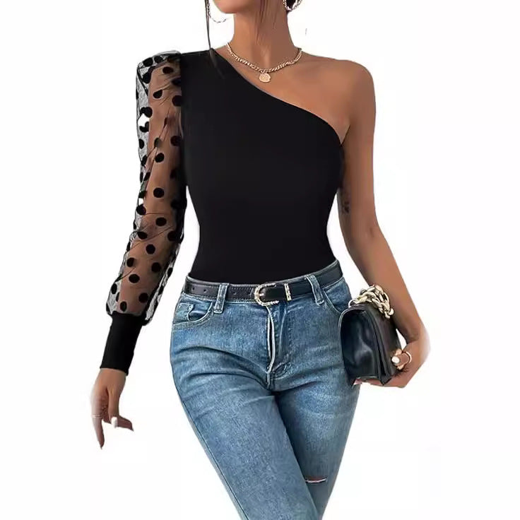 Dame Elegant bodysuit med asymmetrisk snit og gennemsigtig puffærme Stilla