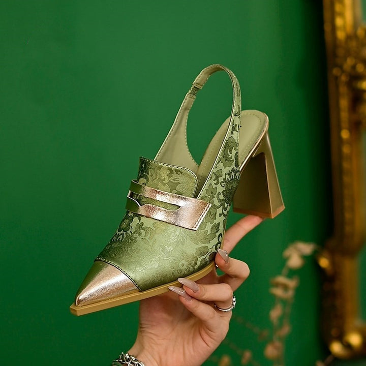 Dame elegante spidse Slingback-pumper med dekorativ metalaccent Stilla
