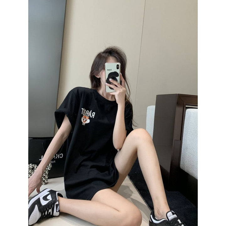 Dame T-shirt med stort bunny-motiv og stilettrykt Stilla