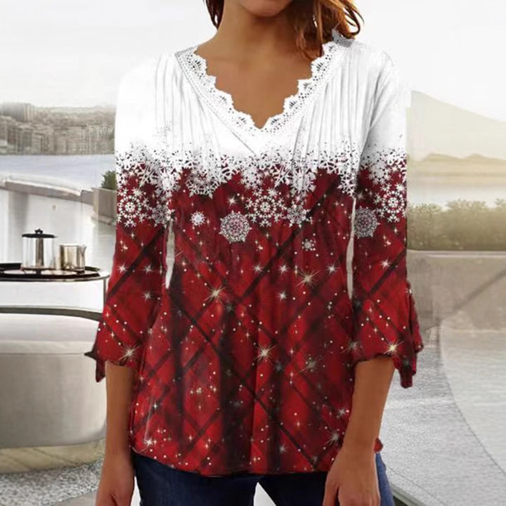 Dame Blusenshirt med elegant blondehals og festligt ternet mønster Stilla