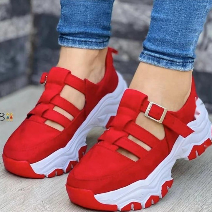 Dame Sporty Sneakers med stilfulde remme og ergonomisk sål Stilla