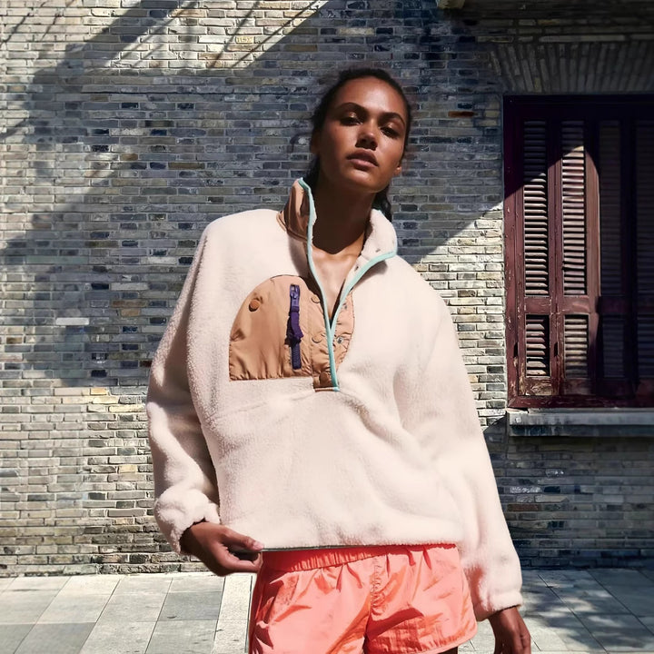 Dame fleece-trøje med funktionel lynlås og farverigt design Stilla