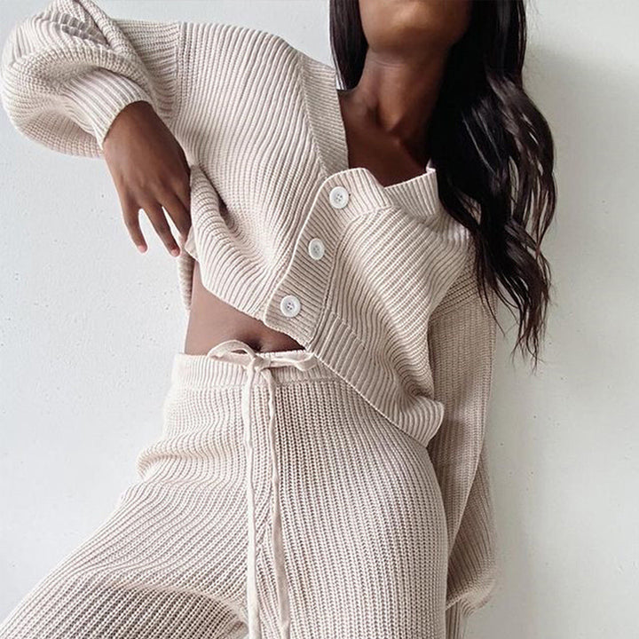 Kvinders strikket loungewear sæt med knapdetaljer og elastisk talje Skovae