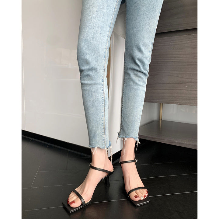 Dame elegante Slingback-hæle med kvadratisk tådesign Stilla