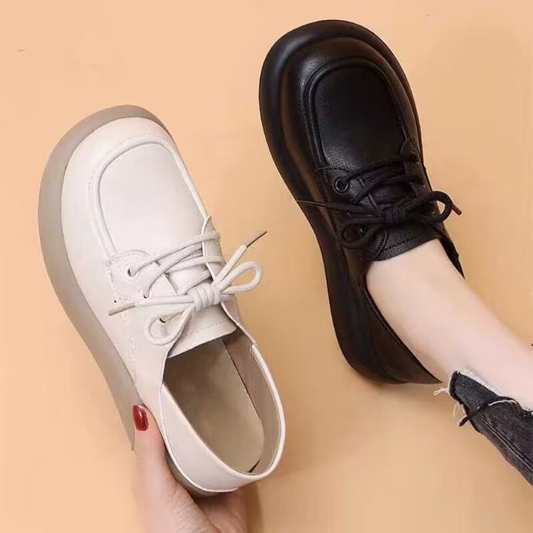 Dame snørebåndssko med behagelig polstring og sporty design Stilla