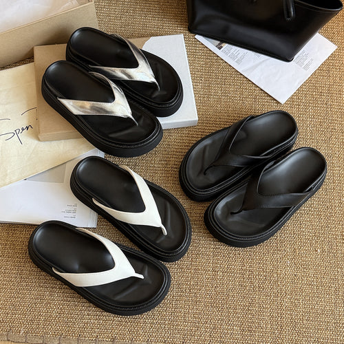 Dame platform toe separator sandaler med metal accenter Stilla