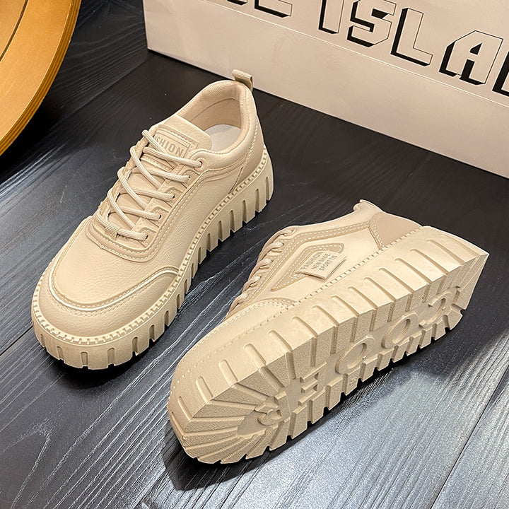 Dame Sneakers med tyk plateau og sportiv design Stilla