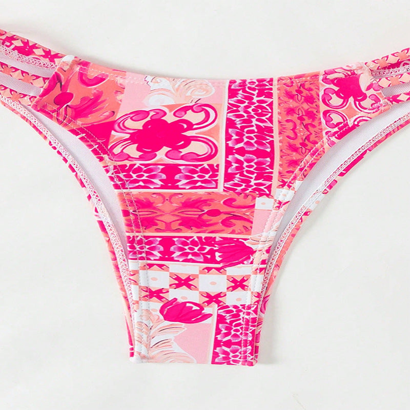 Dame bandeau-bikini med moderne patchwork-design Skovae