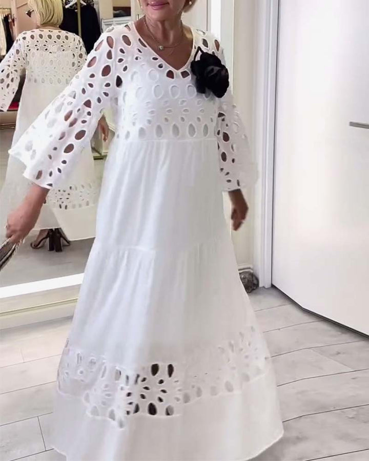 Dame Maxikjole med blomsterudskæringsdesign Stilla