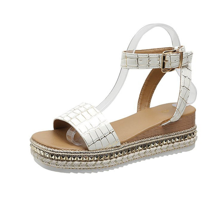 Dame Plateau-sandaler med elegant krokodillemønster og moderne pyntkant Stilla
