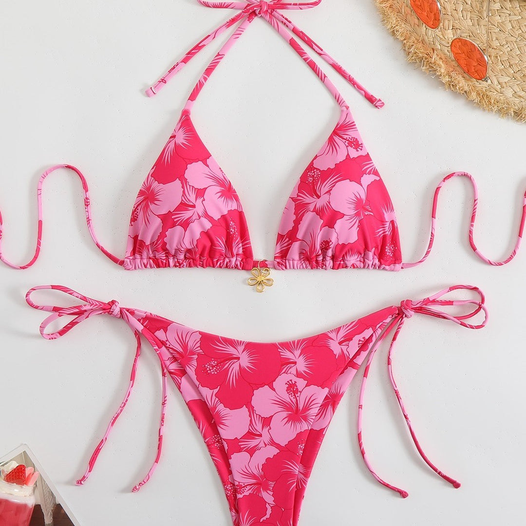 Dame Triangel-Bikini med blomstret design og justerbare stropper Stilla