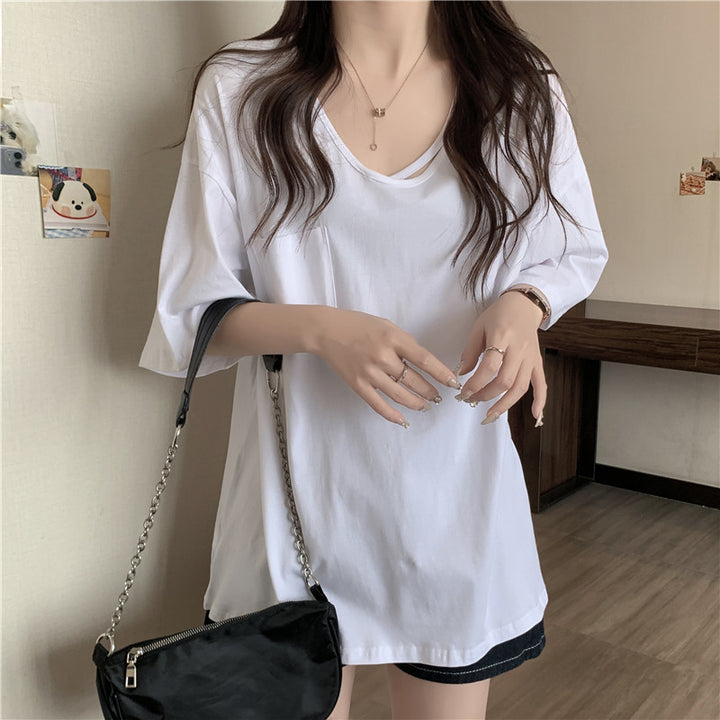 Femme afslappet oversized V-hals T-shirt med lomme Stilla