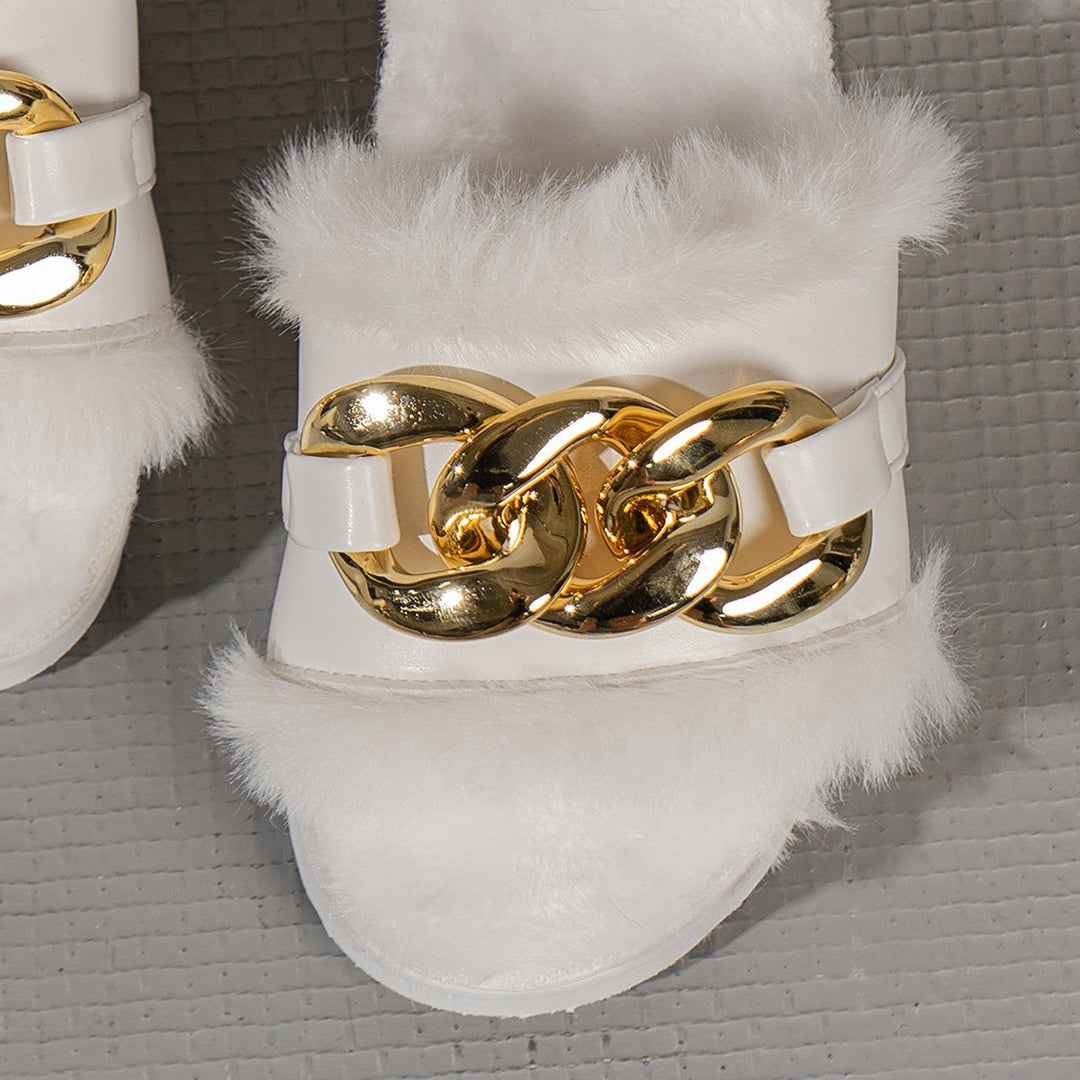 Dame slippers med luksuriøs kunstpels og moderne kæde accent Stilla
