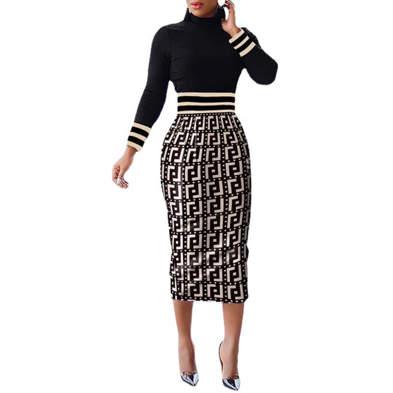 Dame figursyet kjole med høj krave og geometrisk mønster Stilla