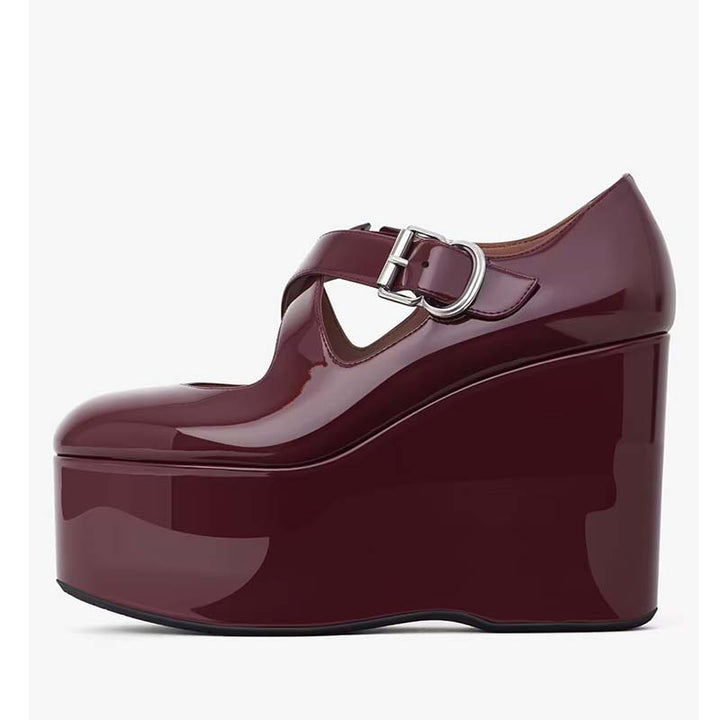 Femme Platform Mary Jane hæle sko med justerbar rem og blank finish Stilla