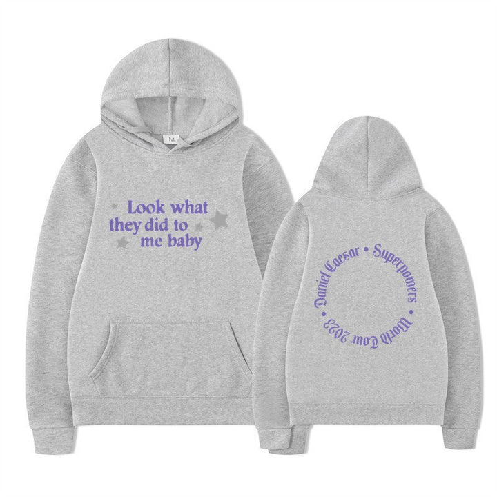 Kvinders hætte sweatshirt med kreativt slogan og unikt design Skovae