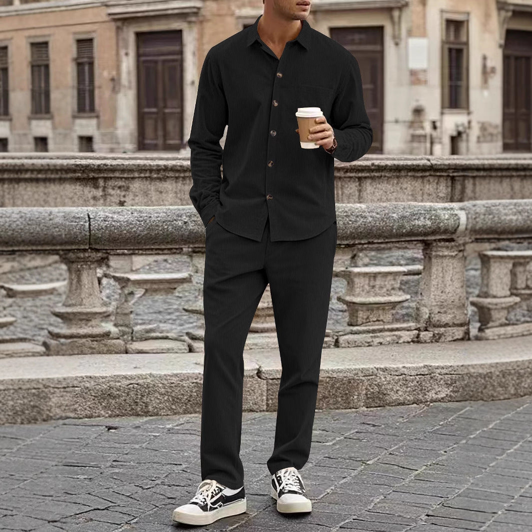 Herrer moderigtigt by-outfit med fin struktur Stilla