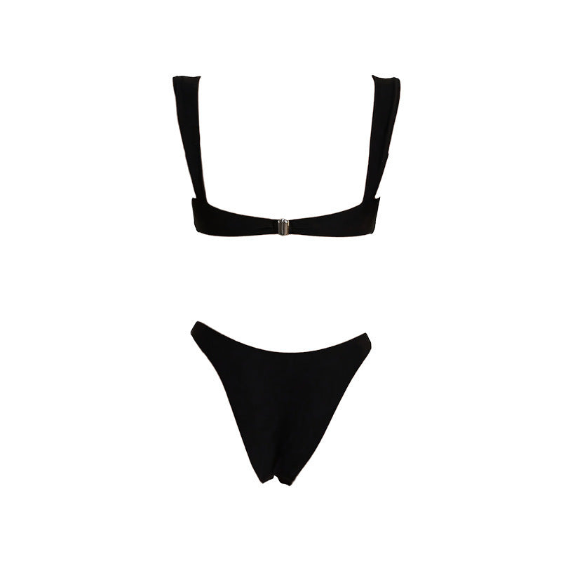 Dame bikini-sæt med elegant ringdetalje og figurformende design Stilla