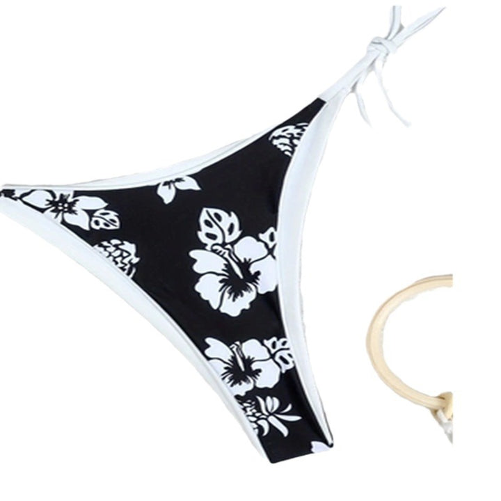 Dame triangel-bikini-sæt med legende blomsterdesign Skovae