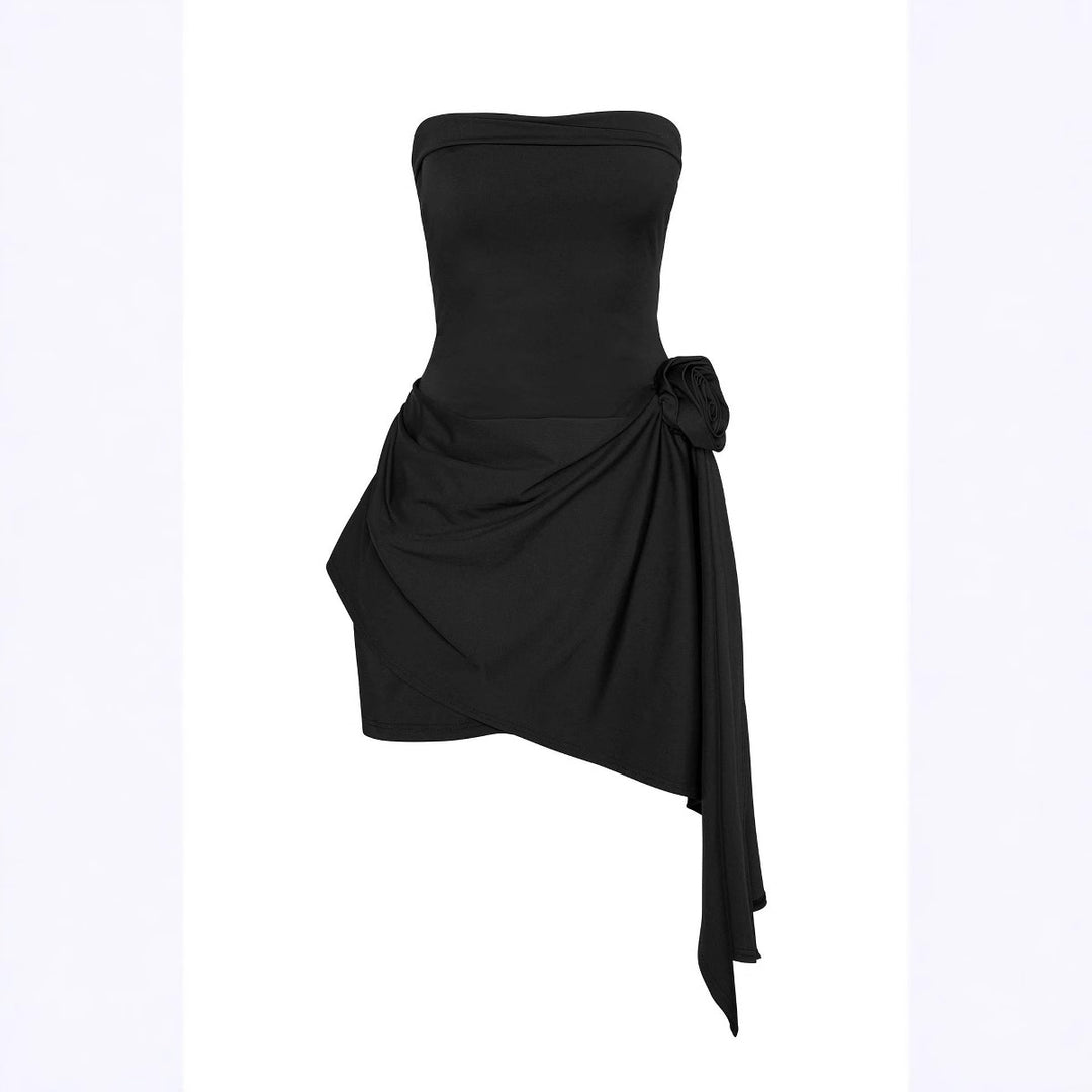 Dame elegant skulderfri viklekjole med asymmetrisk kant og blomstret detalje Skovae