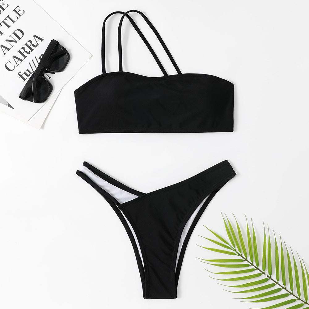 Femme Strappy Bandeau Bikini Sæt med frække Bikinislips Stilla