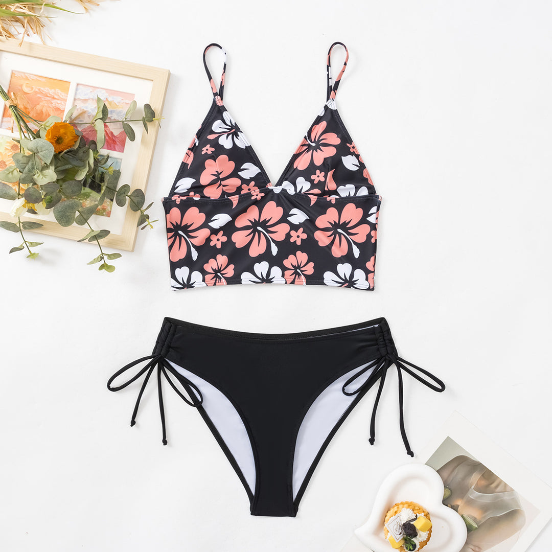 Dame Bikini-top med blomstret design og højt skåret buks-element Stilla
