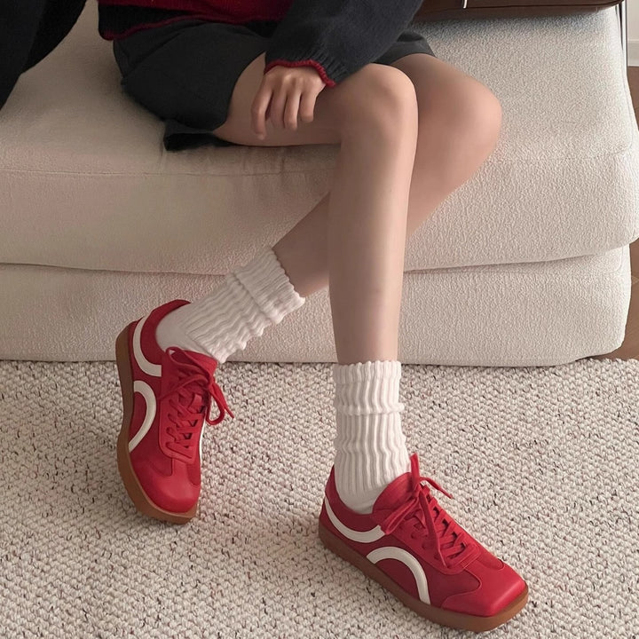 Dame Sneakers i sporty-elegant design med åndbart overmateriale Stilla