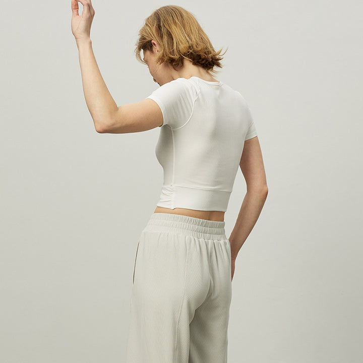Dame moderigtigt kortærmet Henley-top med elastisk ribdesign Stilla