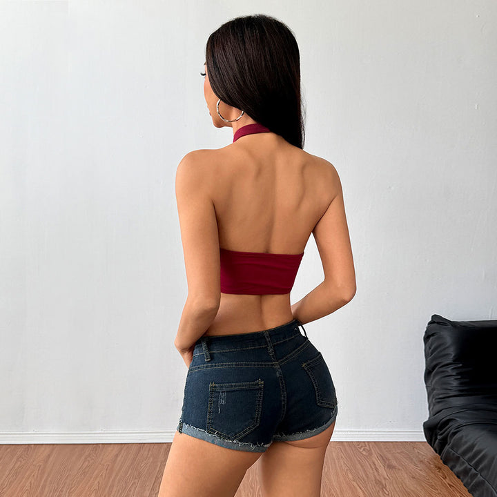 Kvindernes halterneck bodysuit med dyb V-hals og elegant snore detaljer Stilla