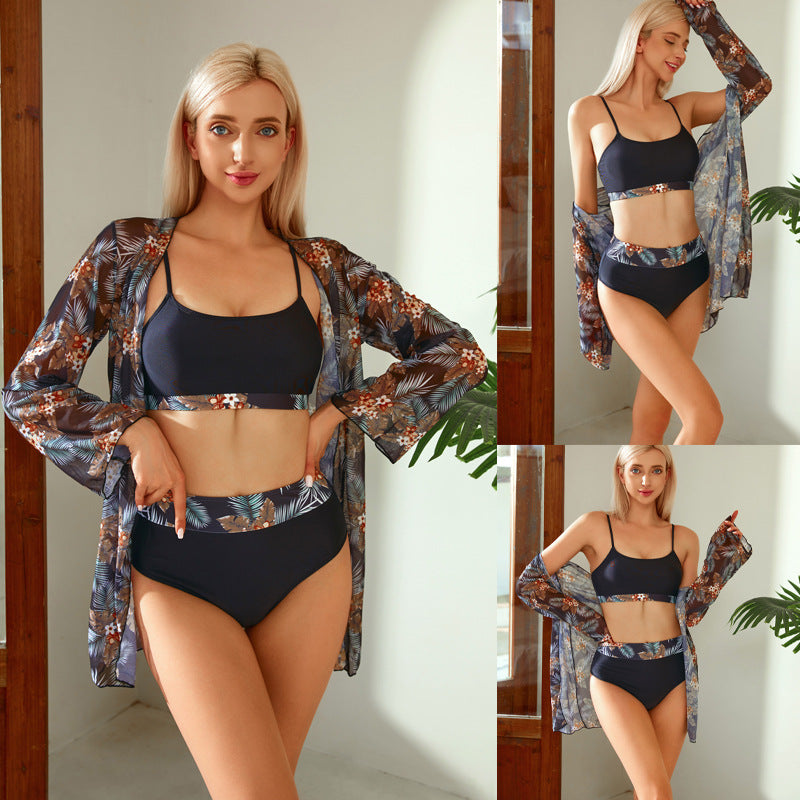 Damer To-delt Bikini-sæt med moderigtigt Crop-top og højt skåren trusse Stilla