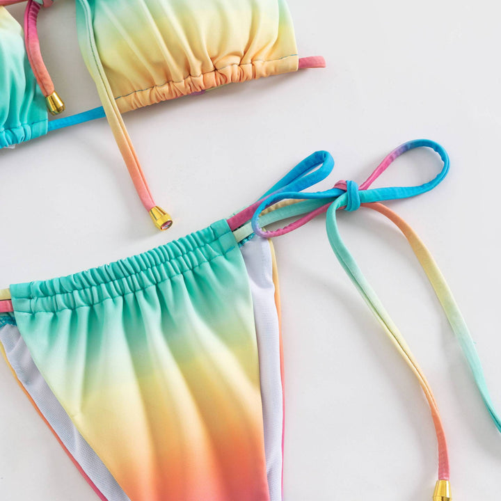 Dame Bikinisæt med justerbare stropper og farverig farvegradient Skovae