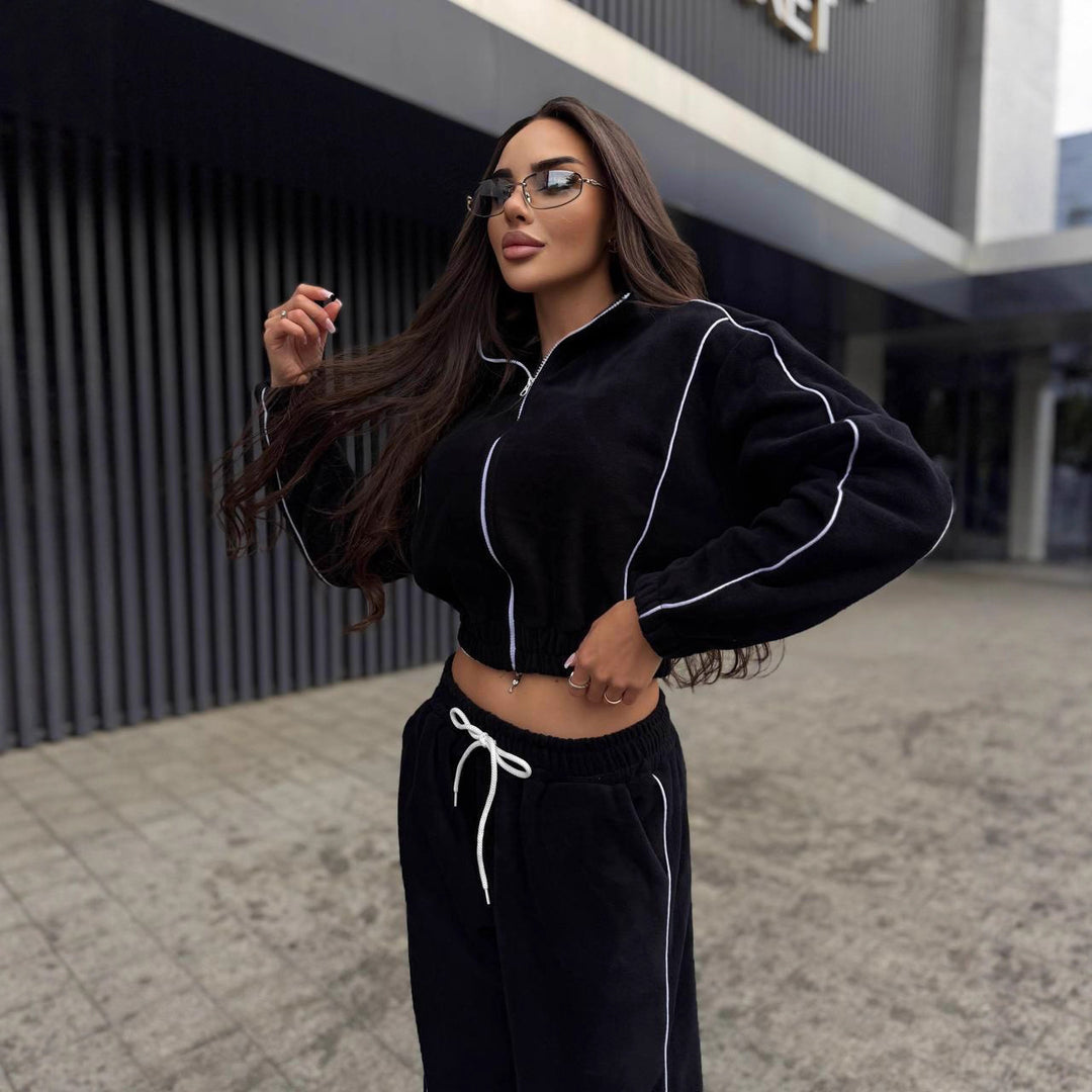 Kvinders sporty hoodie sæt med en løs pasform Skovae
