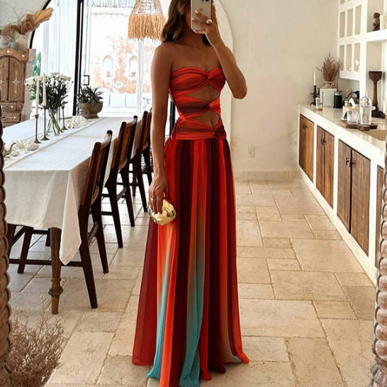 Dame Strapless Maxikjole med snoet overdel og farvegradient Stilla