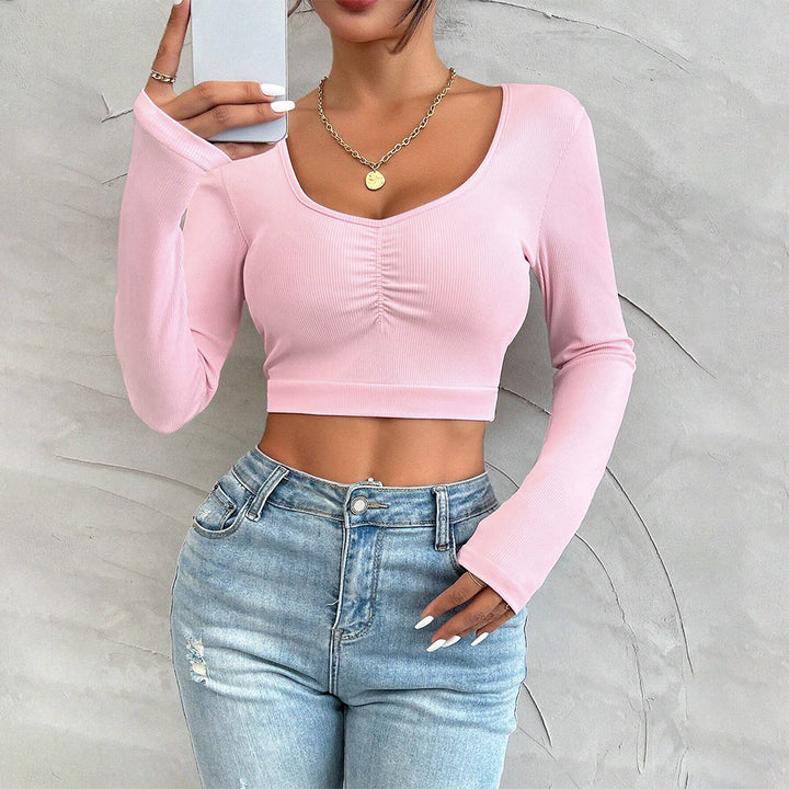 Kvindernes langeærmede crop top med samlinger Stilla