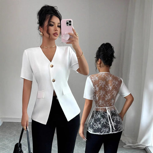 Dame elegant kortærmet blazer med gyldne knapper og struktureret design Stilla