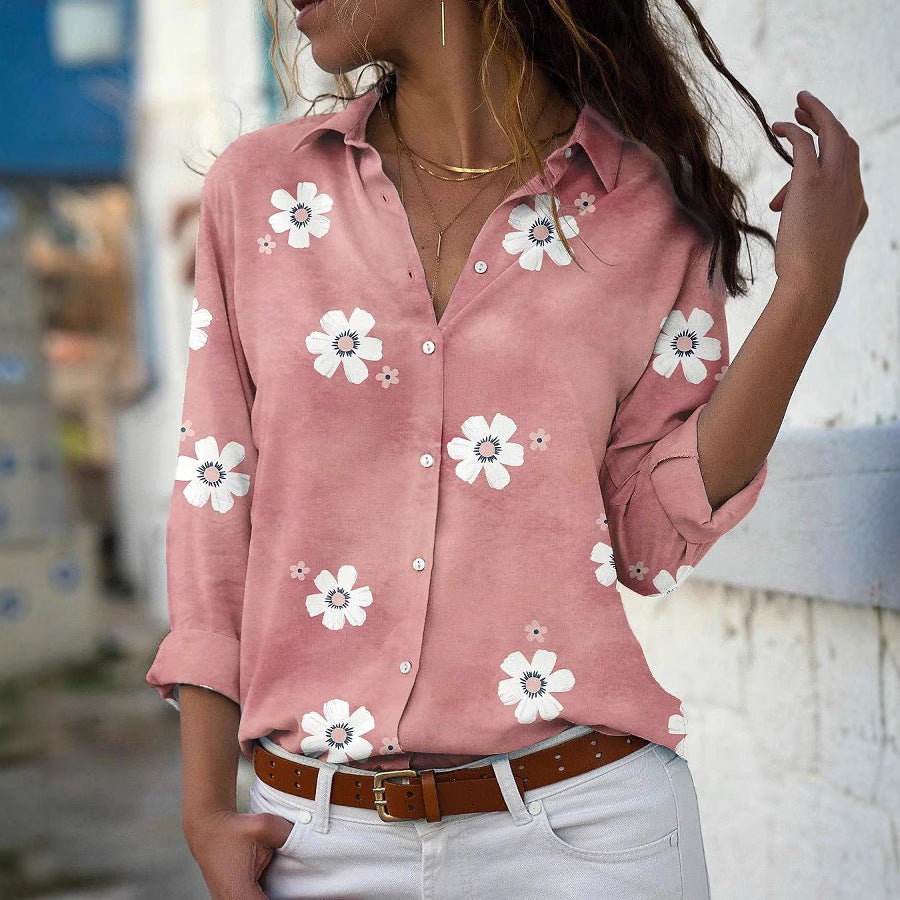 Damebluse med blomsterdesign og elegant krave Stilla