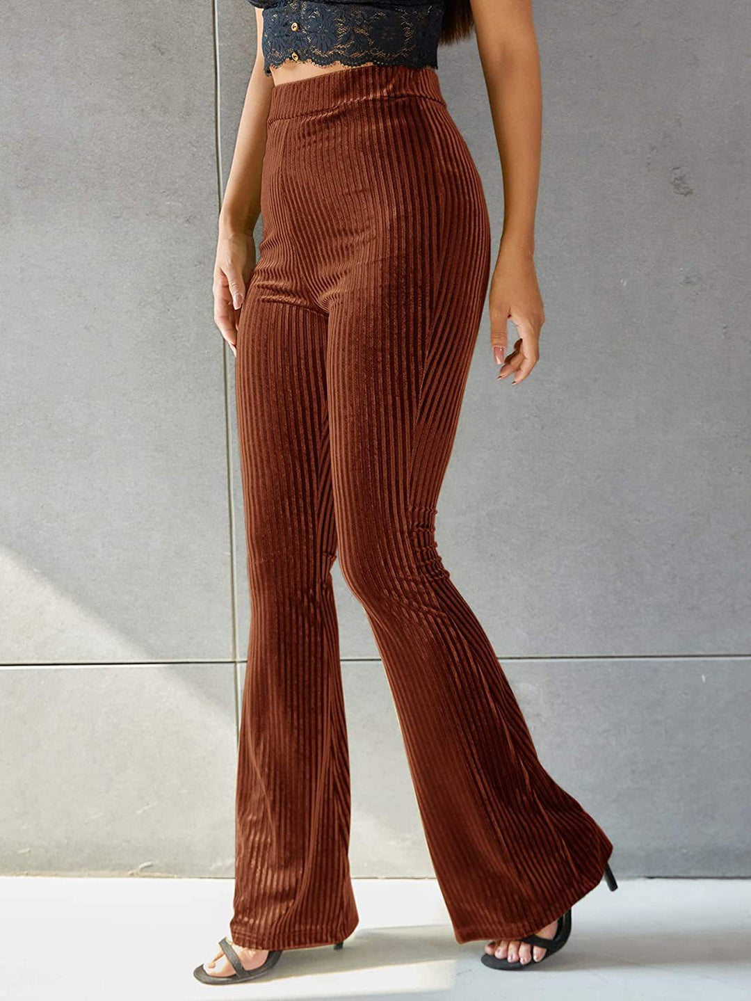 Dame Bootcut-bukser med ribstruktur og høj talje Skovae