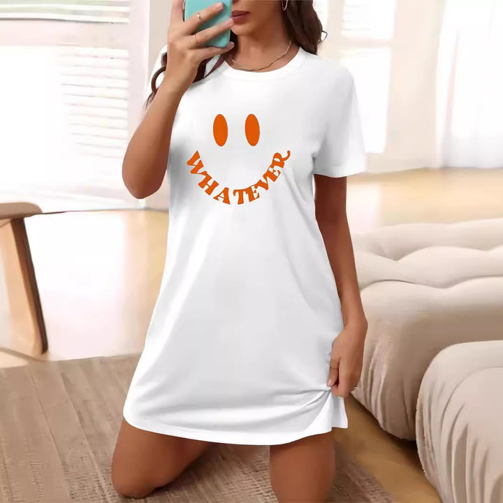 Dame Oversized T-Shirt med inspirerende tekst og iøjnefaldende grafisk design Skovae