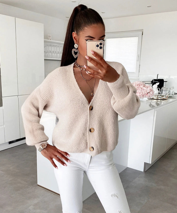 Kvinders hyggelige cardigan med store knapper og løse ærmer Stilla